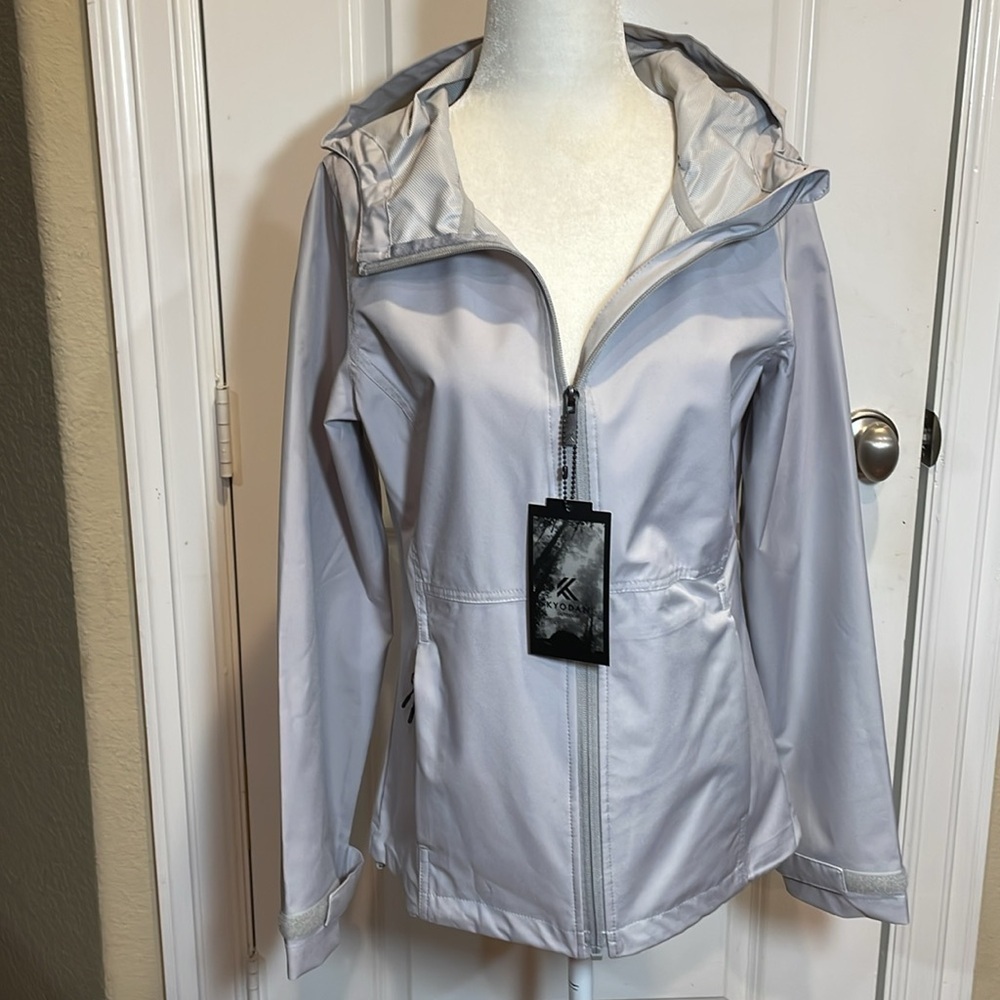 NWT Kyodan Light Gray Water Resistant Windbreaker - Picture 7 of 10